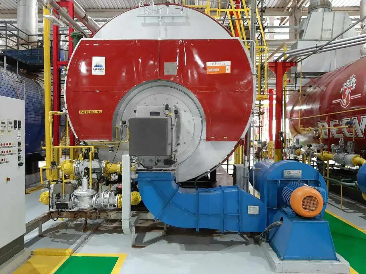 FABRICAÇÃO, MONTAGEM INSPEÇÃO E MANUTENÇÃO DE CALDEIRAS