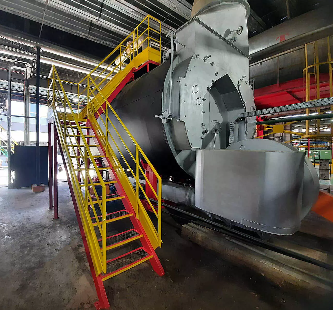 ADEQUAÇÃO EM PLATAFORMAS E GUARDA-CORPO